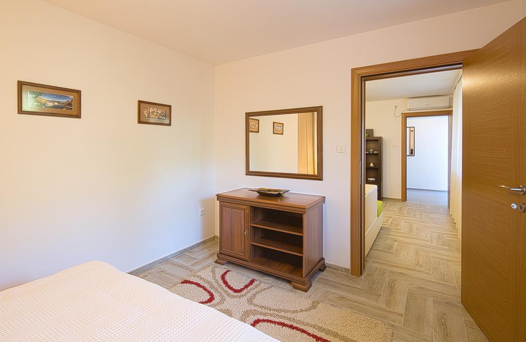 Apartment Mistovic Kotor Exterior foto
