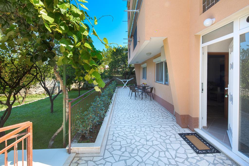 Apartment Mistovic Kotor Exterior foto